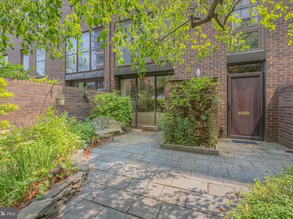 532 Manning Walk #3, Philadelphia, PA 19106