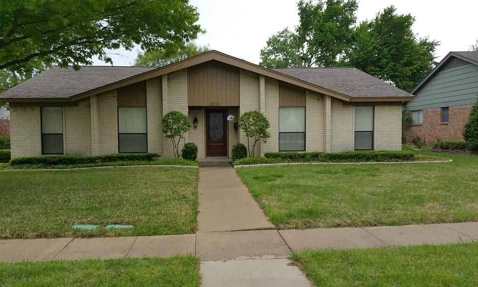 1st image of 2213 Shady Creek Dr