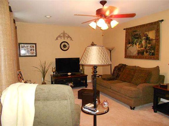 5th image of 2216 Avenue H