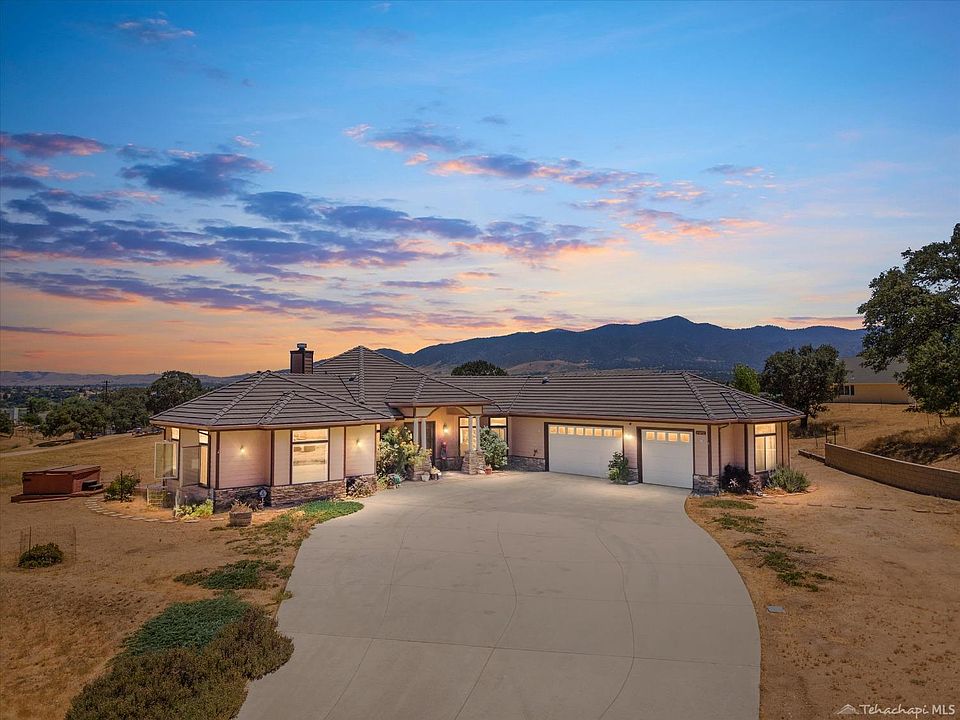 21080 Black Oak Dr, Tehachapi, CA 93561 MLS 9987544 Zillow
