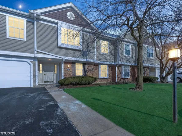 1245 Ballantrae Pl APT B, Mundelein, IL 60060