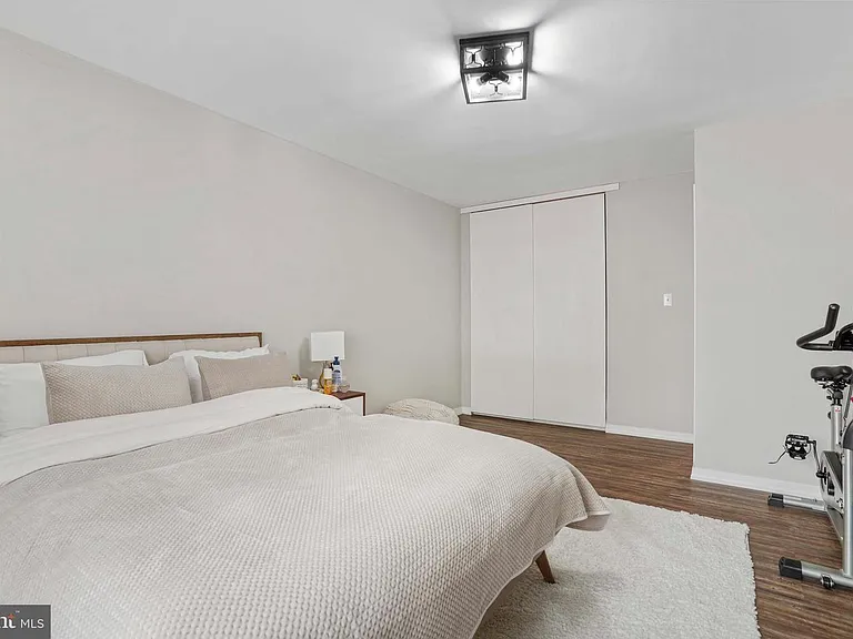 1200 S Arlington Ridge Rd #314 — Photo 13