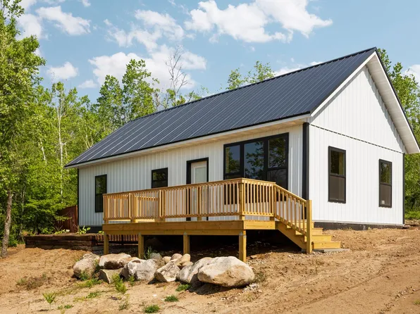 8428 Dusty Trl, Gaylord, MI 49735