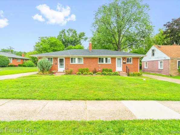 30624 Krauter St, Garden City, MI 48135