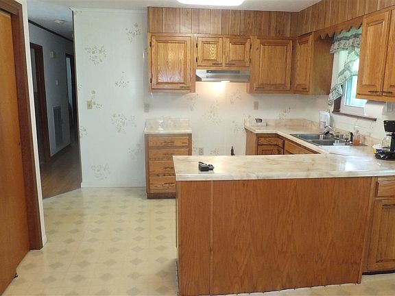 4th image of 522 Fairfield Dr