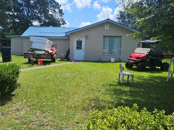 117 Buster Cowan Rd, Geneva, AL 36340