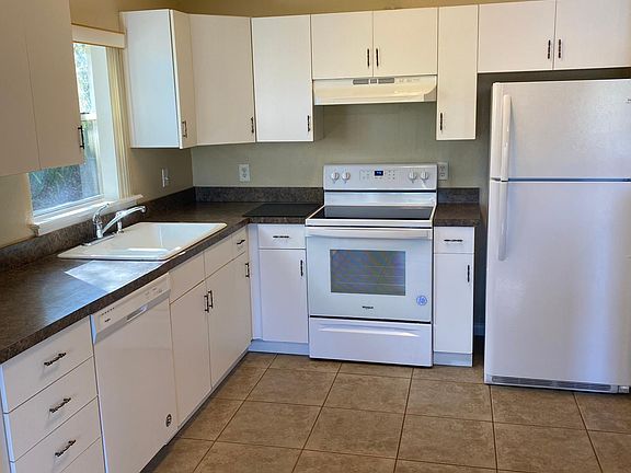 5th image of 1672 Cimarron Hills Dr