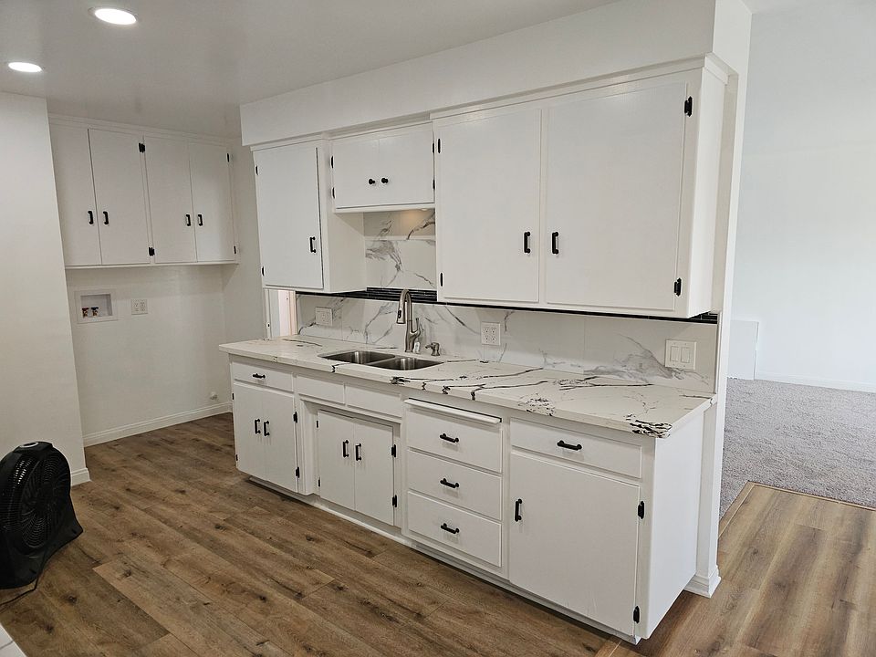 1st image of 1755 W 103rd St #55