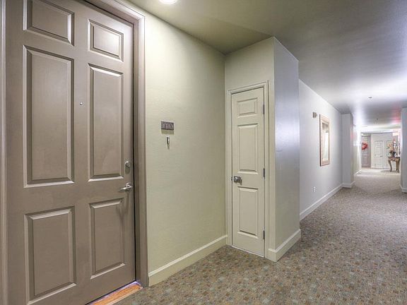 5th image of 2520 Robinhood St APT 1410