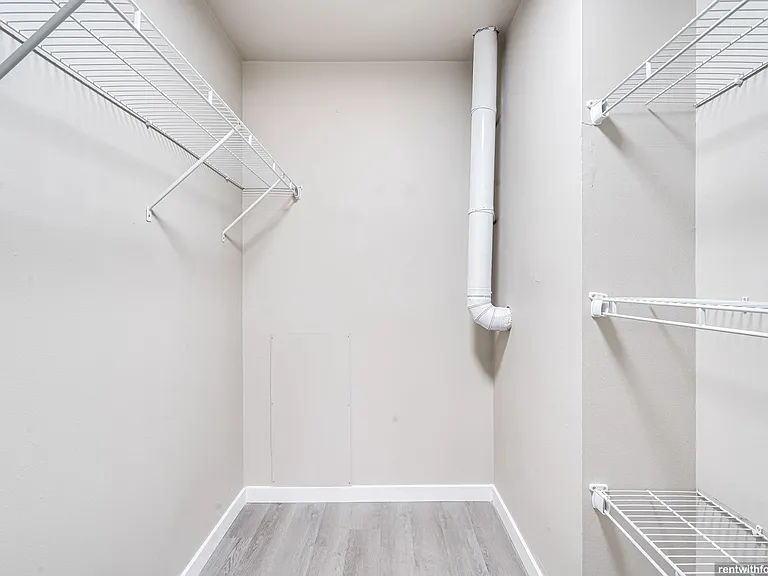 Haven Park Apartments — Photo 32