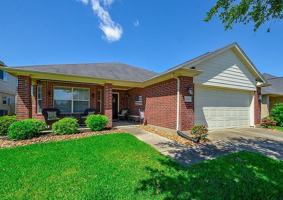 1st image of 21515 Nella Cir