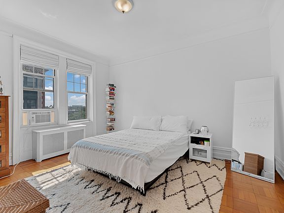 4th image of 125 Prospect Park W APT 4C