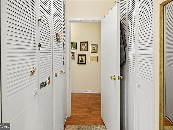 3rd image of 1901 John F Kennedy Blvd APT 2411