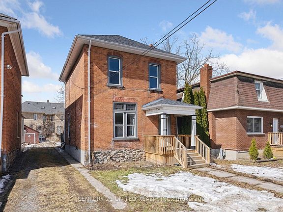2nd image of 187 Stewart St