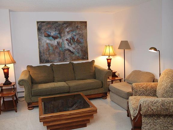 5th image of 2611 1st Ave NW #112