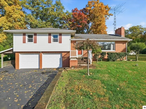 1575 New Gambier Rd, Mount Vernon, OH 43050