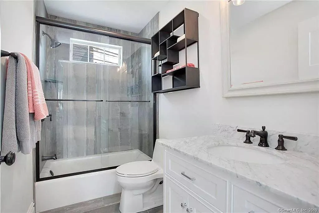 2155 Fairfield Beach Rd — Photo 3