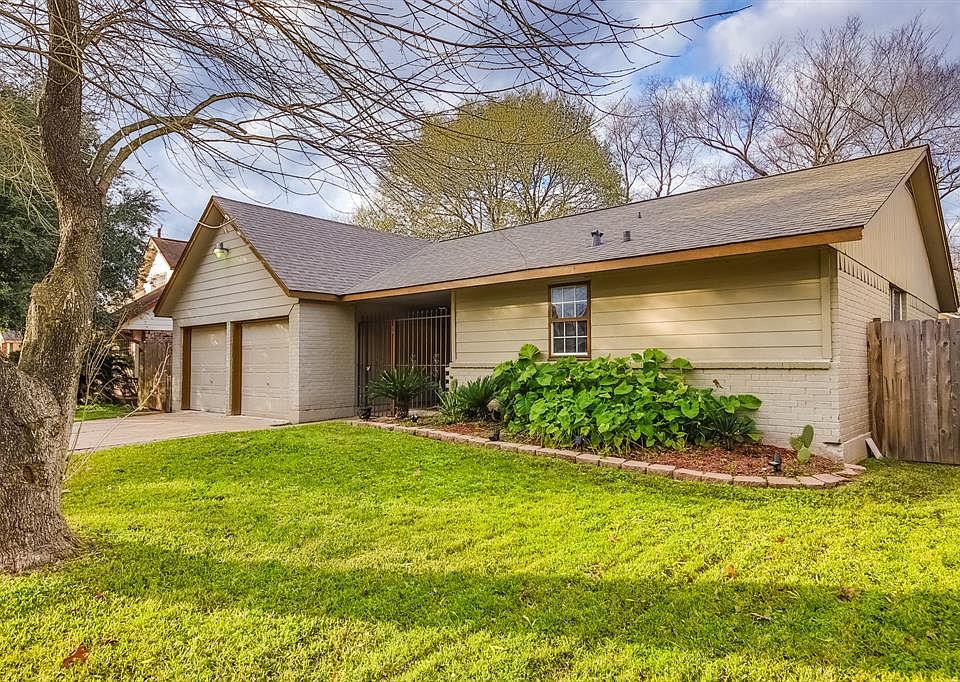 1st image of 2522 Woodwild Dr