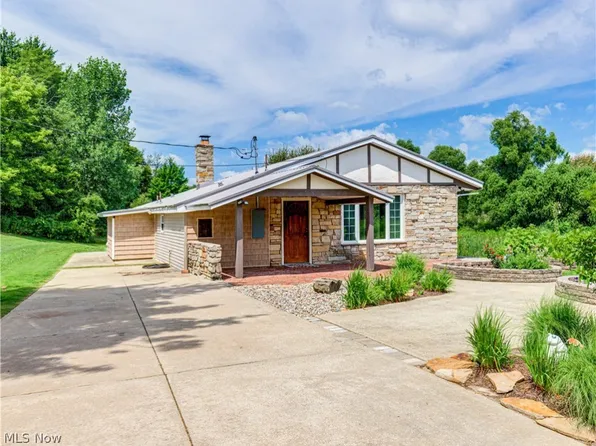 3001 Randolph Rd, Mogadore, OH 44260