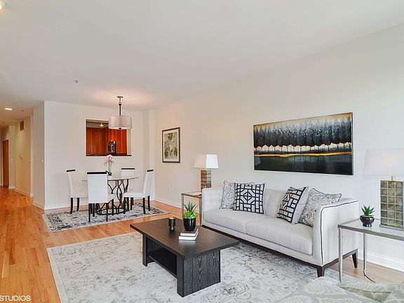 Living Room/Dining Room