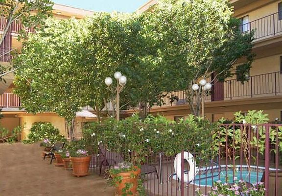 4th image of 8757 Canby Ave APT 310