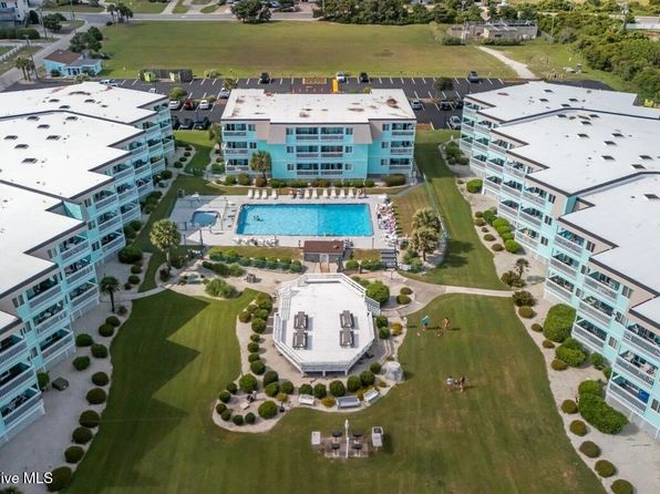 301 Commerce Way #204
