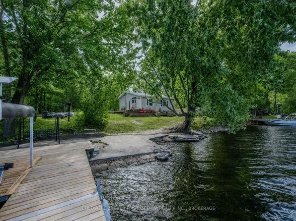 1127 Perry Ln, North Frontenac, ON K0H 1K0