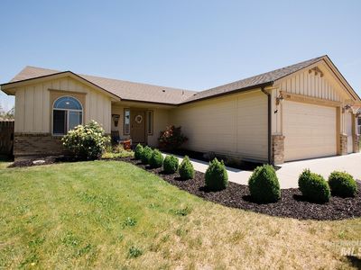 280 NE Greystone Loop, Mountain Home, ID, 83647