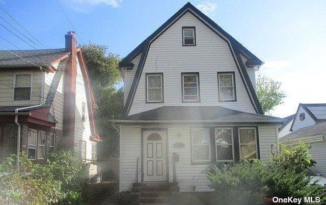 1st image of 10439 205th St