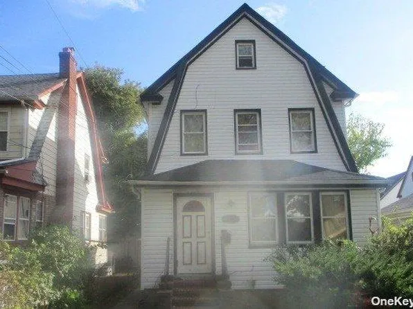 10439 205th St, Saint Albans, NY 11412