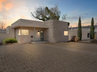 213 Girard Blvd SE, Albuquerque, NM 87106