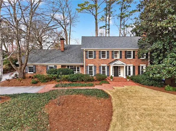 1833 Castleway Ln, Atlanta, GA 30345