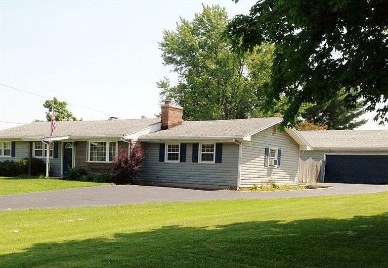 1st image of 4886 Moreland Dr