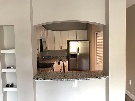 3rd image of 101 Vista Verdi Cir #228