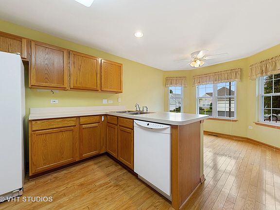 3rd image of 21323 W Redwood Dr