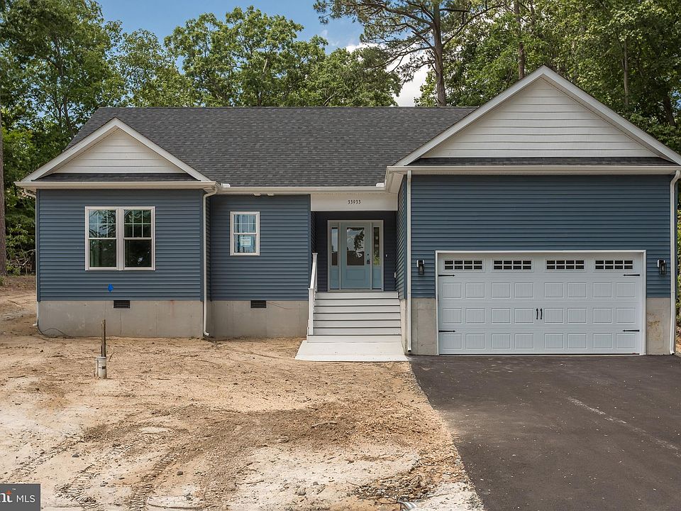 1st image of 33933 Indian Queen Ln