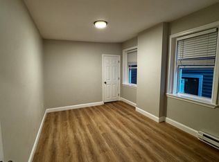 249 Maverick St #5, Boston, MA 02128