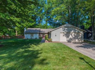 5064 N Barton Rd, North Ridgeville, OH 44039