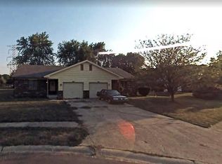1273 Joy Ct, Greenwood, IN