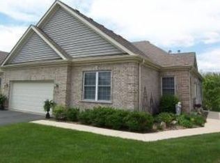 3013 Harrow Gate Drive, Woodstock, IL 60098