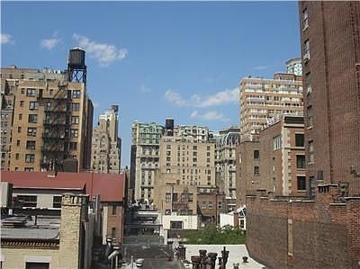 4th image of 243 W 70th St APT 7E