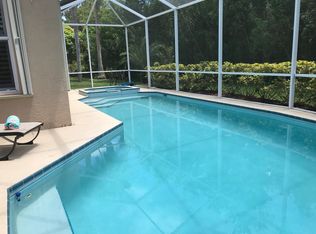 570 SW New Castle Cv, Port Saint Lucie, FL 34986