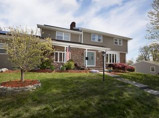176 Woodland Dr, Somerset, MA 02726