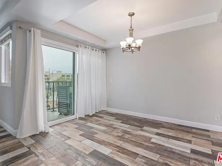 11789 Montana Ave #11 — Photo 7