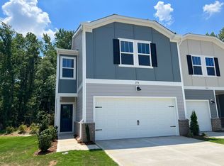 256 Brook Farm Ln, Fuquay Varina, NC 27526