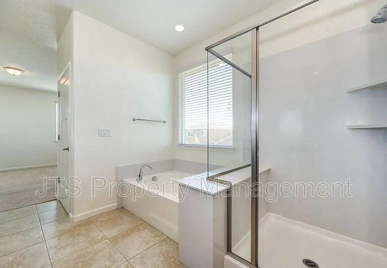 5122 Mossy Stone Way — Photo 72
