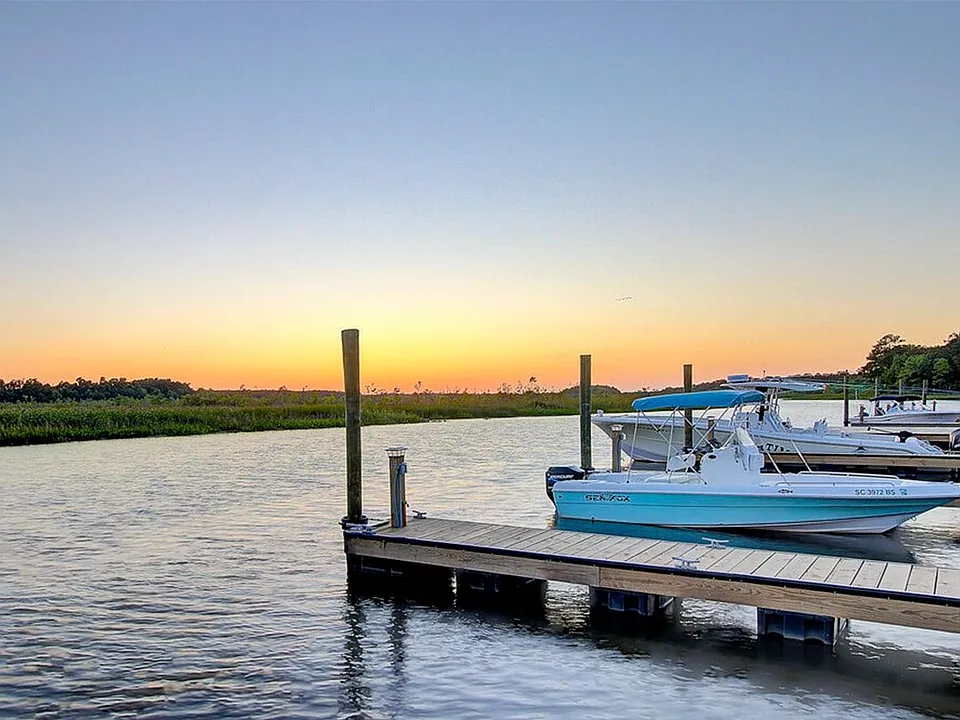 waterfront dock access