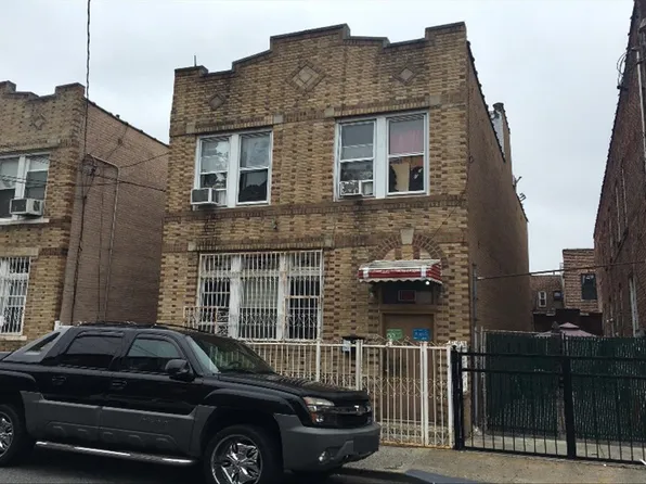 705 Cleveland St #4, Brooklyn, NY 11208