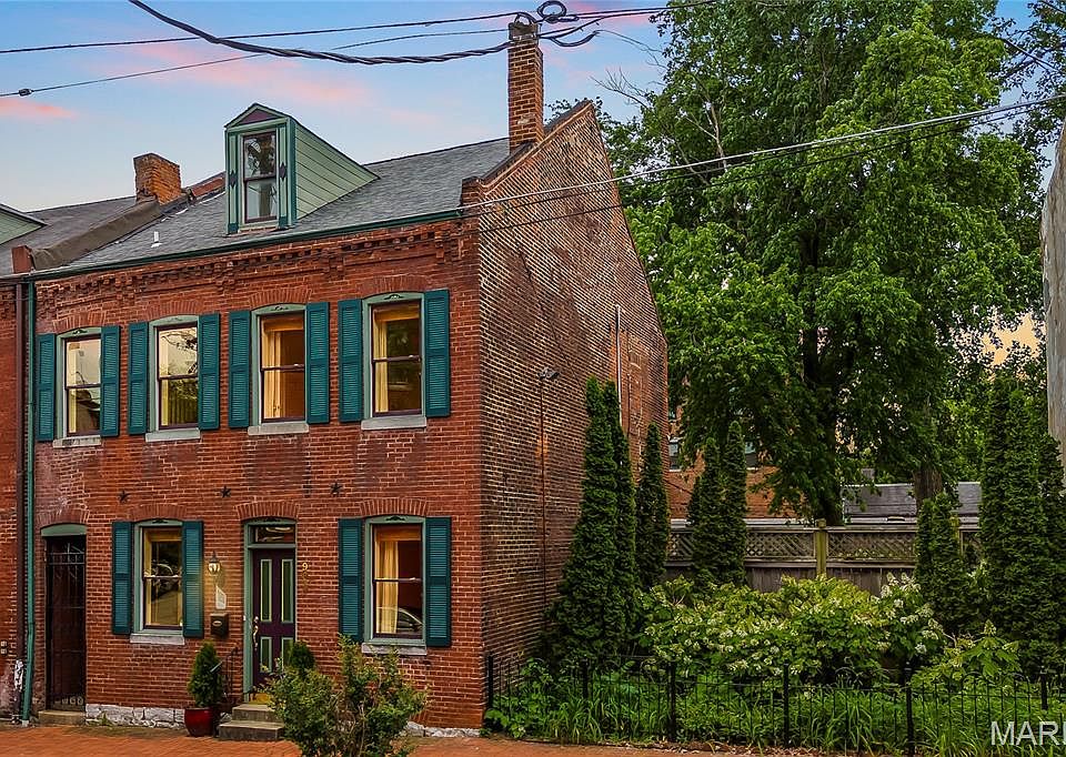 1st image of 902-904 Geyer Ave