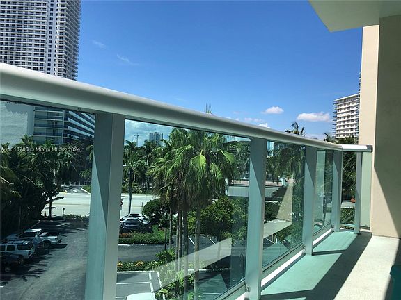 5th image of 3901 S Ocean Dr APT 4O